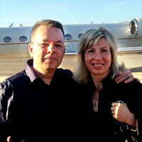 Andrew and Norine Brunson ready to head home - Photo: Facebook / Andrew and Norine Brunson